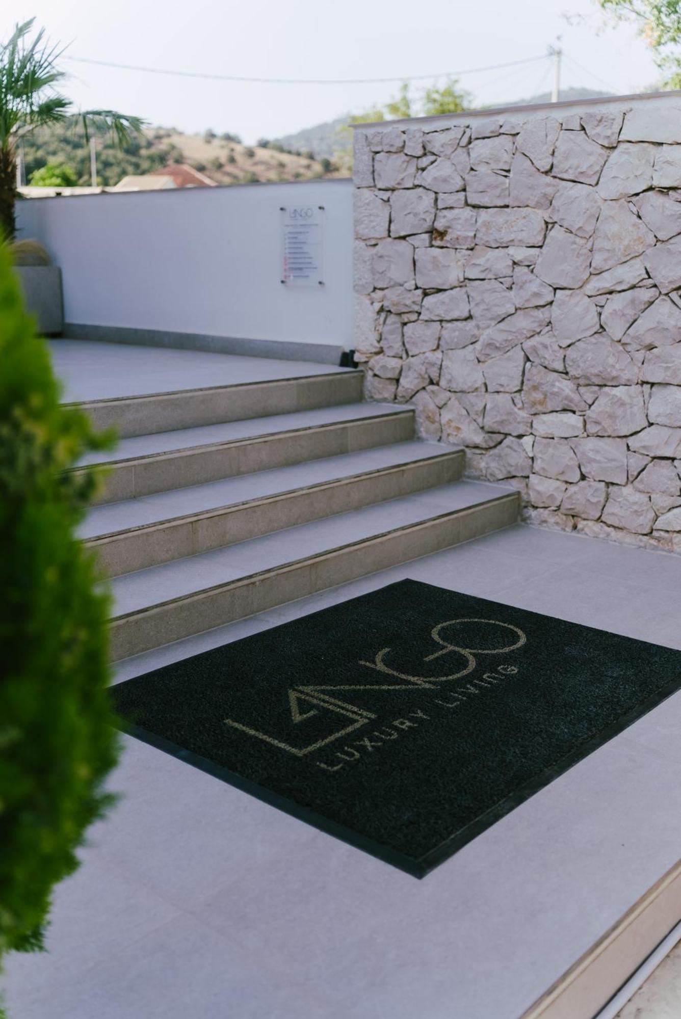 Lango Luxury Living Apartman Szívota Kültér fotó